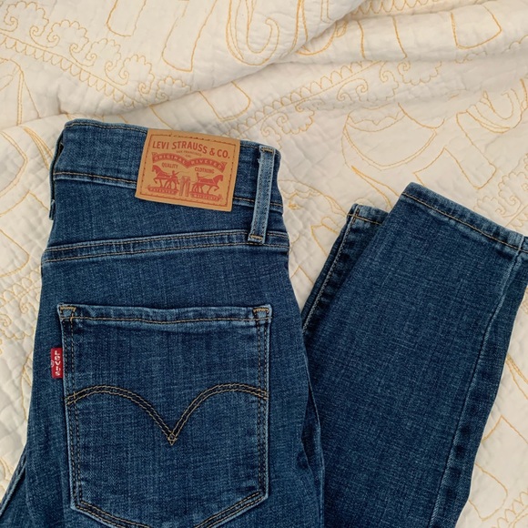 LEVIS 721 high rise skinny - Picture 5 of 7